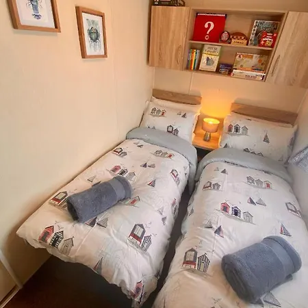 Campsite Gannets Rest - Spacious Static Caravan With Sea Views Polperro