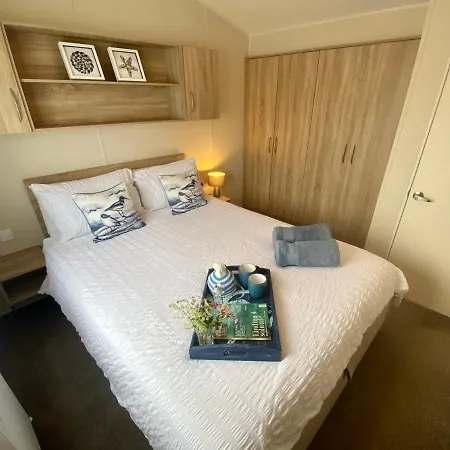 Gannets Rest - Spacious Static Caravan With Sea Views Polperro